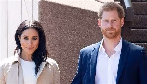 哈里王子後悔和梅根·馬克爾離開英國!