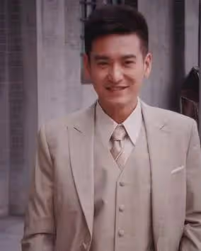 他長得帥演技好,出道35年戲紅人不紅,44歲未婚把寵物當「兒子」