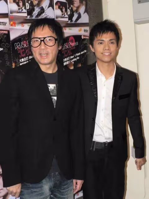 TVB男星嬌妻大曬比基尼!老公曾多次演西門慶,以致結婚16年不孕?