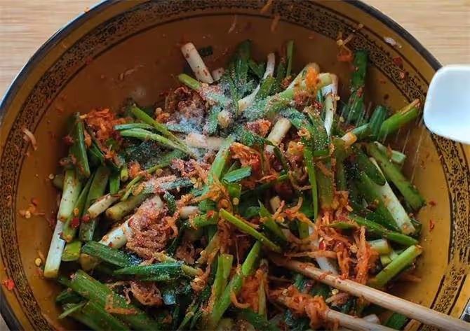 辣白菜好吃有秘訣,只要加上它,口味脆爽正宗,腌半年都不壞
