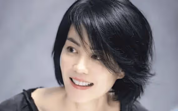 謝霆鋒被發現住張柏芝家,兩人離婚多年終要復婚?王菲又單身了