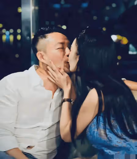 扳回一局!汪小菲:大S你跟光頭吻,現在輪到我跟老婆吻!