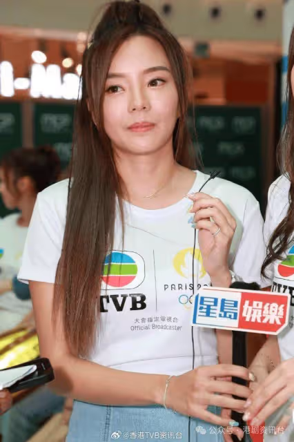 波波自爆與「香港劍神」互相追蹤!被笑似水桶獲餘思霆力撐