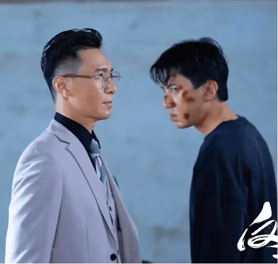 TVB知名男星靠角色成功洗白,劇中斯文敗類形象深入人心,曾因睡粉被雪藏