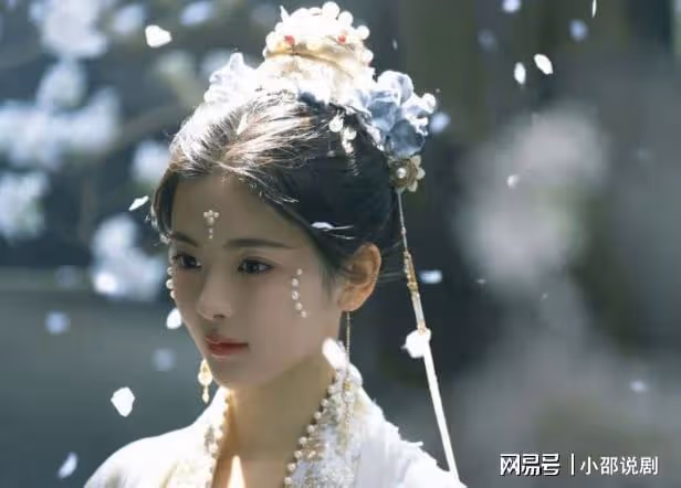 古裝劇10位珍珠妝美女！楊超越仙氣爆棚、王楚然是天生美人