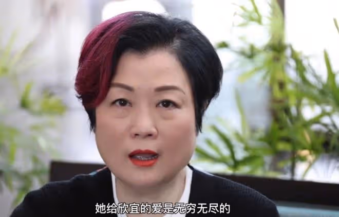 沈殿霞79歲生忌!張國榮經紀人深夜從澳門回港拜祭!場面感動