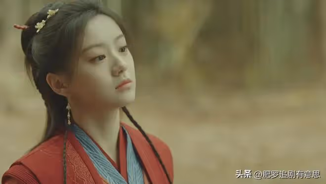 《鐵血丹心》直到西毒偷襲郭靖，東邪才發現，周伯通應是天下第一