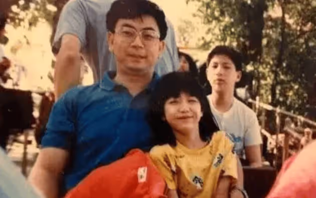 震驚!陳妍希真面目曝光,陳曉凈身出戶也堅持離婚,網友:心疼陳曉
