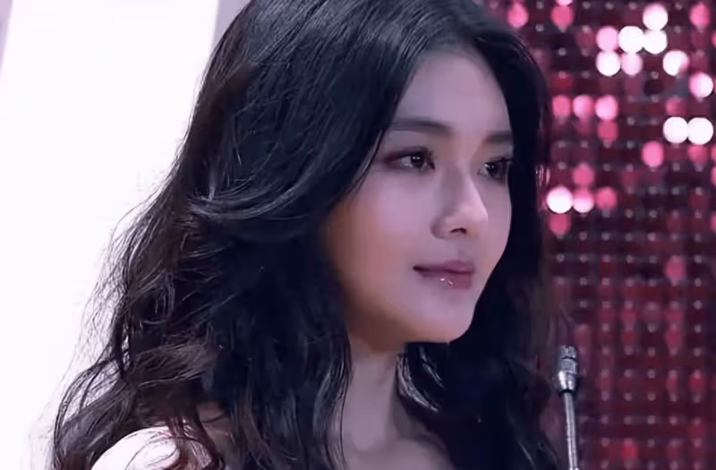 火力全開!大S毒舌點評小S母女照片,小S難掩怒意
