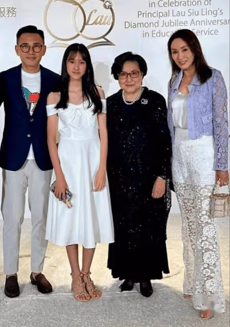 TVB前花旦一家出席晚宴!學霸女兒顏值超媽咪!不介意當演員
