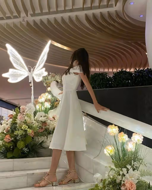 TVB前花旦一家出席晚宴!學霸女兒顏值超媽咪!不介意當演員
