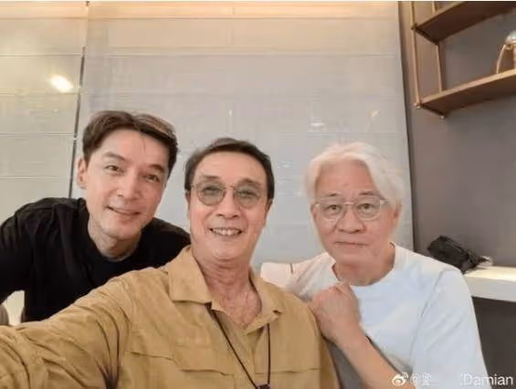 TVB男星大曬與胡歌老婆合照!笑容燦爛!網友驚訝與胡歌關係