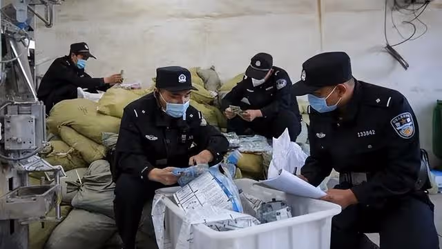 2011年，被槍決9年的犯人「復活」，查出真相後牽出案中案