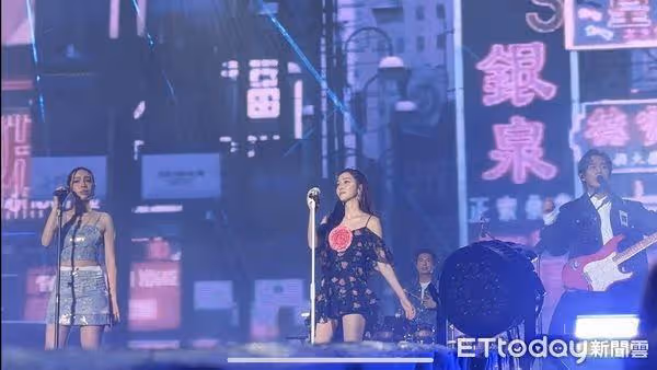 直擊/Jessica甜唱〈小幸運〉超暈! ZICO飆洗腦神曲全場嗨翻