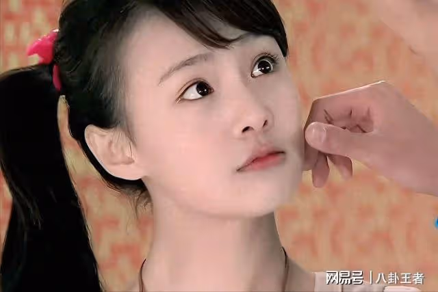 鄭爽海外求生記!做白人小三,又遇債務纏身,喜歡玩狗血,導演夢碎