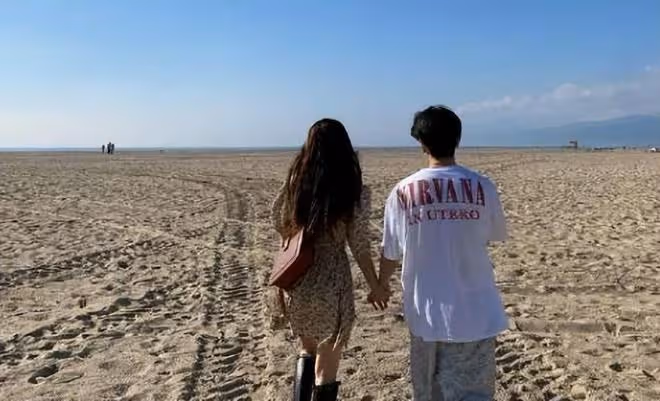 泫雅龍俊亨結婚原因公開:共同理解演藝圈生活的苦衷,決定結婚