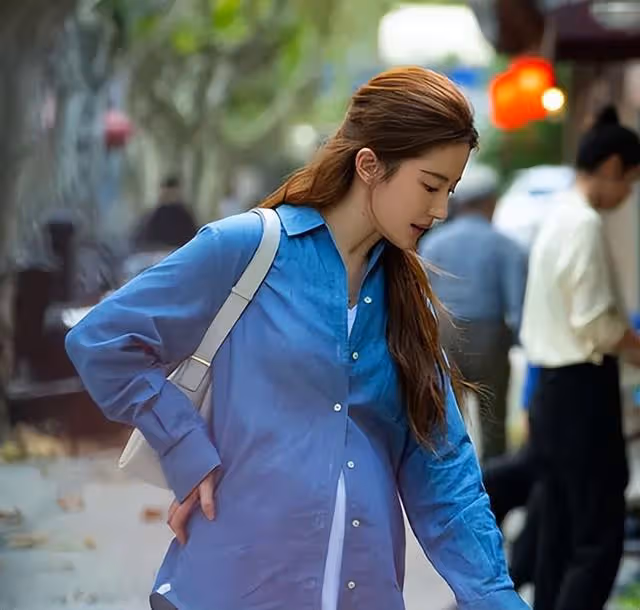 何西送一束鋼鐵玫瑰,方協文才知,億萬身家的他為何輸給毛頭小伙