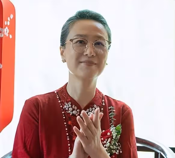 都羨慕玫瑰父母的情感,只有黃媽知道,她給婚姻打85分的難言之痛