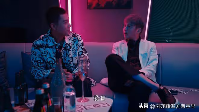 《執行法官》直到五人悲慘結局,齊麟才發現,老狐狸的保護傘太牛