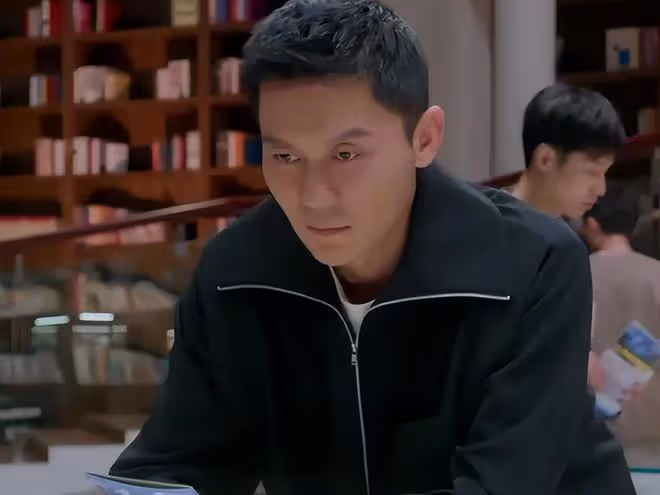笑掉牙!日票房僅1000萬,成龍耗資3.6億的大片,被王傳君打懵了