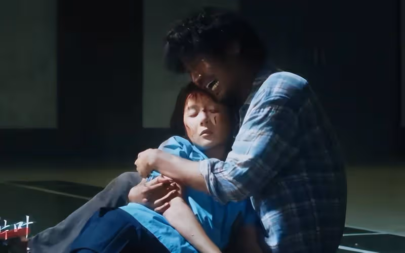 這個尺度,看得我後背發涼