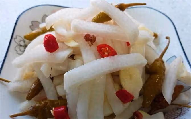 分享一個飯店腌蘿蔔條配方,真的超好吃,開胃解膩刮油,夏日必備