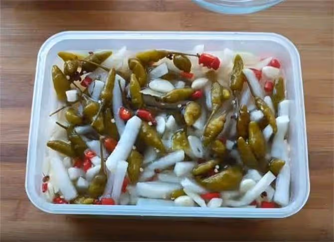 分享一個飯店腌蘿蔔條配方,真的超好吃,開胃解膩刮油,夏日必備