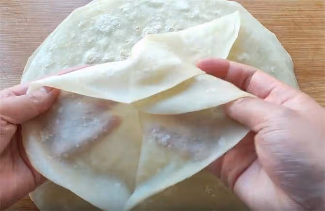 做春餅,只要加這2樣東西,才會柔軟筋道,彈力十足,15秒就出鍋