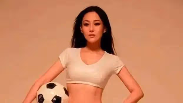 張馨予臀腰比超絕性感火辣!美女回應:姐沒有被PUA