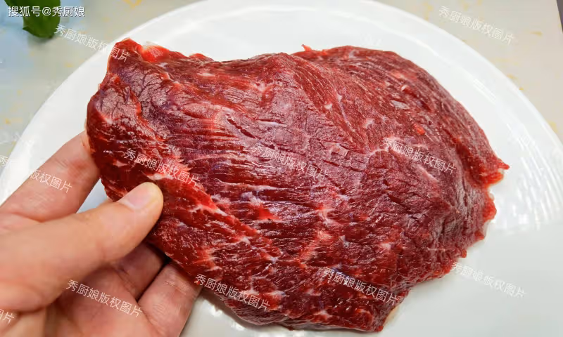 夏天,這肉再貴也要吃,一補鐵,二強體,三增食慾,中老年要多吃