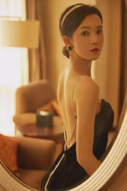 《玫瑰的故事》6大美女泳裝照和露背裝，誰最性感、誰最美