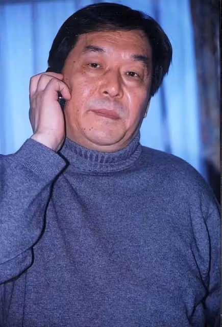 著名央視春晚總導演袁德旺去世，享年77歲，趙本山倪萍等好友悼念