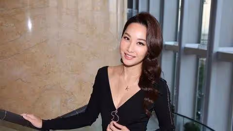 有望復出?45歲前TVB花旦消失五年驚喜『現身』,最新秘密行蹤被曝光