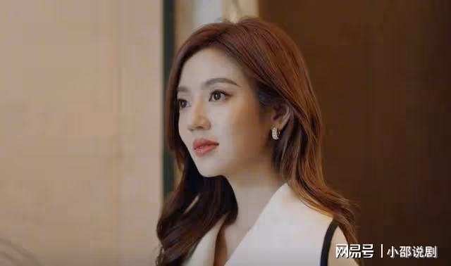 你比星光美麗:韓廷苦盡甘來和紀星國外大婚,栗儷懷孕選擇隱瞞