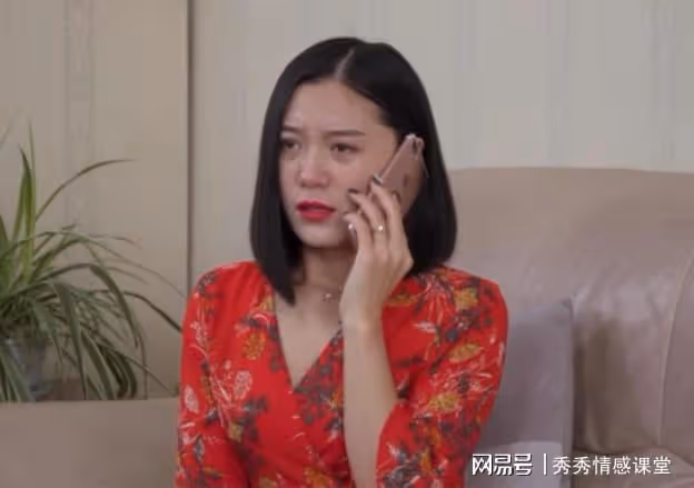 我46歲生三胎婆家獎勵20w,娘家來電話∶你23歲那年欠的錢不還?