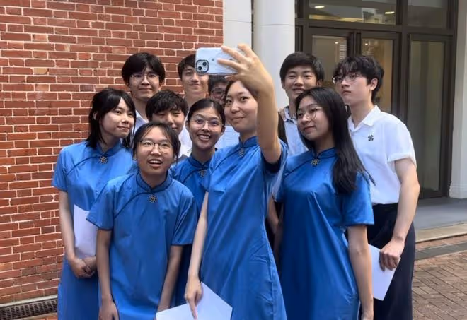 恭喜!TVB男星女兒考大學列榜眼!拒絕讓爸爸去學校,讓他不要多嘴
