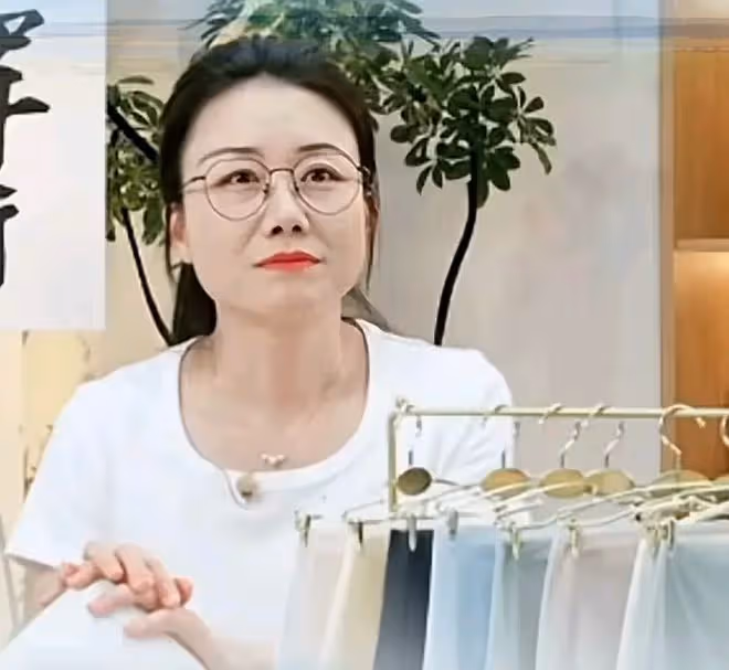點贊!與輝同行半歲生日,盼盼瀟瀟發言惹人哭:以為撐不過3個月