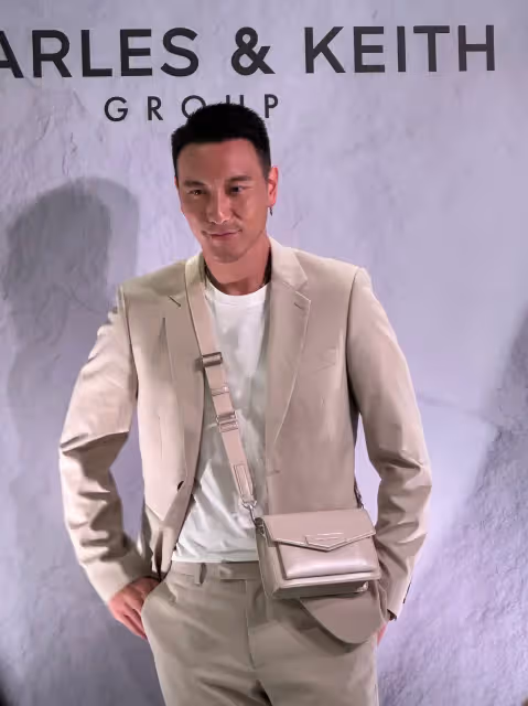 小CK秋季新品搭綠色時尚好時髦　王陽明帥當永續型男也來力挺