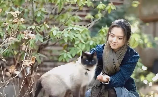 45歲湯唯,已分居,不離婚