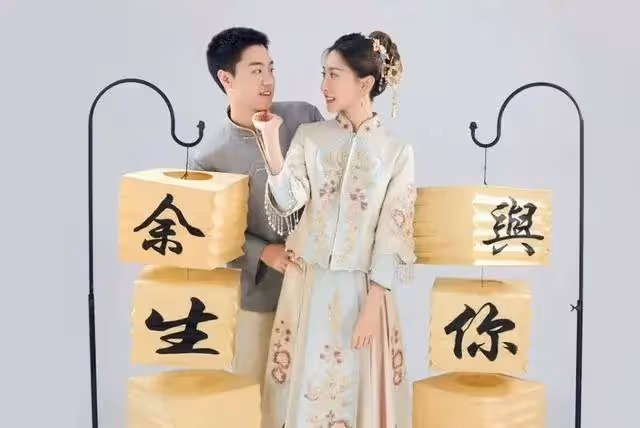 「劉能」又要當爺爺了,兒媳婦結婚才兩個月,曬孕期寫真肚大如籮