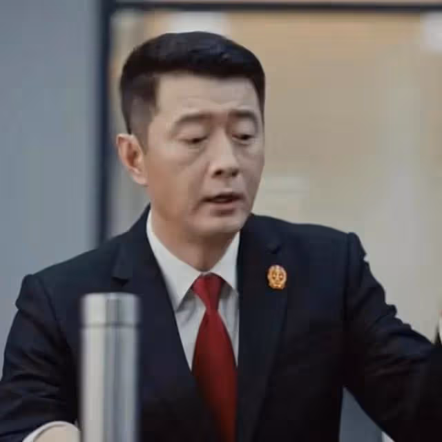 《執行法官》結局:保護傘至死不知!他有多痛恨官本位,不退縮