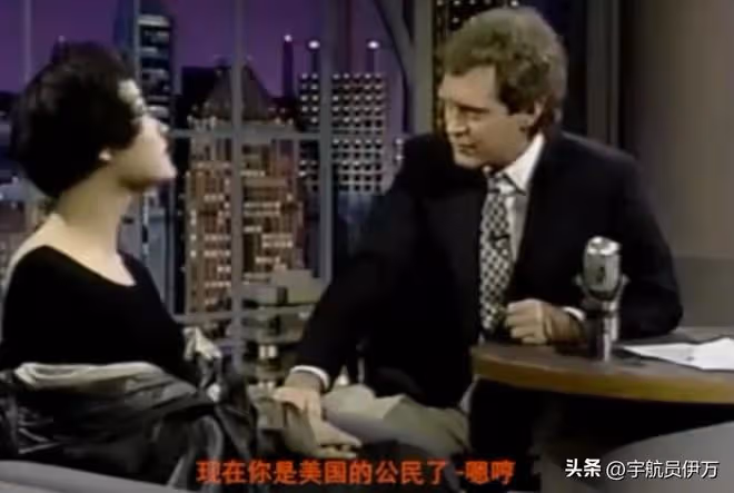 原來早已改國籍,曾上春晚、棄養孩子的她,嫁美國老公後跌落神壇