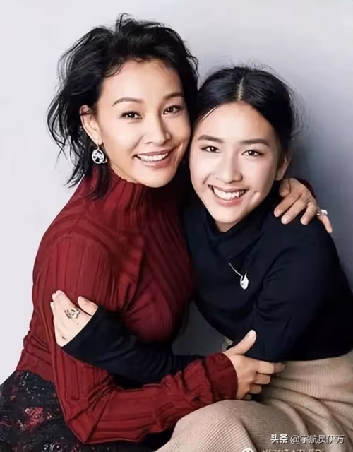 原來早已改國籍,曾上春晚、棄養孩子的她,嫁美國老公後跌落神壇