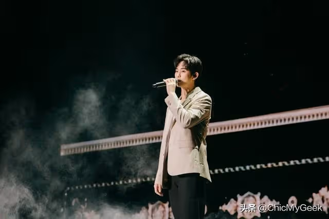 金秀賢台灣開見面會,被粉絲應援感動哭!