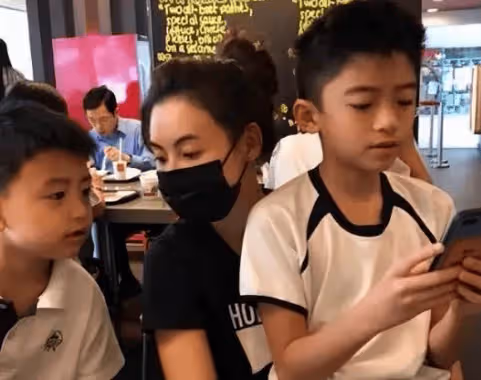 一張親子鑑定!揭開謝霆鋒」好男人」遮羞布,難怪張柏芝輕鬆拿到10億