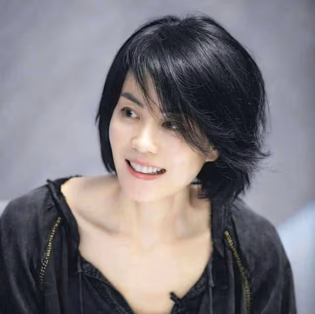 王菲未婚生子竟還是兔唇?匿名網友爆出驚人內幕,謝霆鋒卻令人咋舌