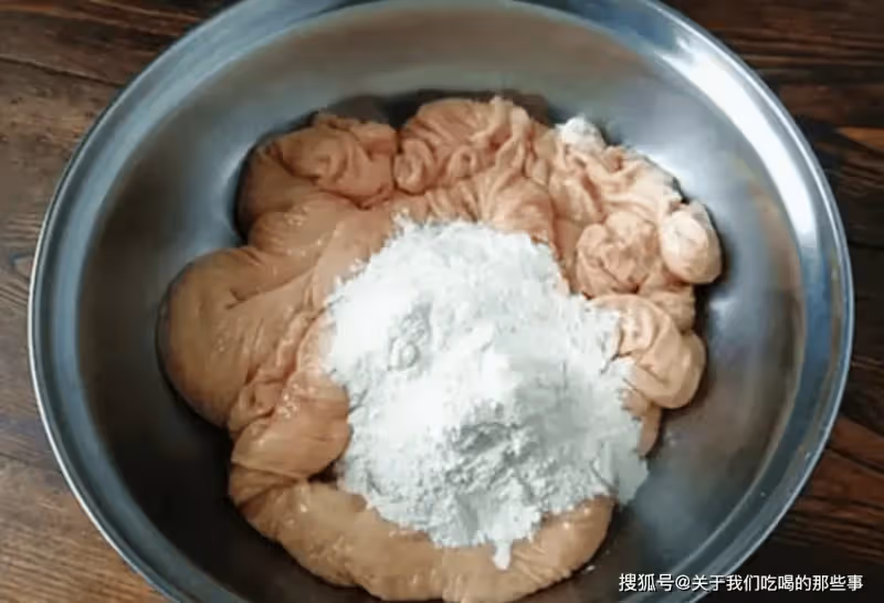 洗豬大腸原來這麼簡單,不用鹼不用醋,十分鐘洗乾淨,沒腥臭味