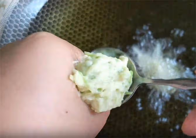 蘿蔔丸子好吃有秘訣,加上這兩樣東西,丸子外酥里軟,一點都不硬
