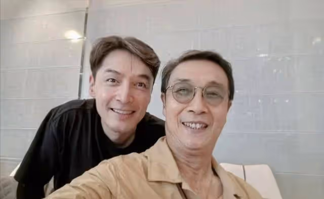 胡歌罕見老婆同框,網友:身高顏值普通,胡歌為何選她作為伴侶?
