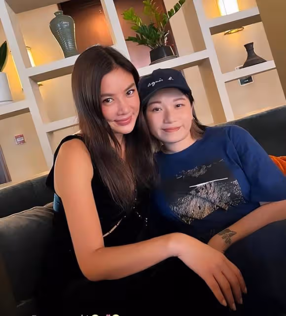樂基兒微醺後曬美照，她連圖都懶得修，​​​42歲的她活得好真實